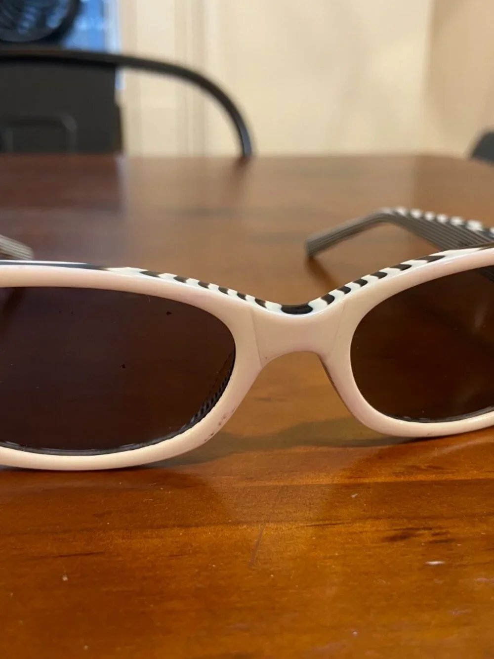 Anna Sui Vintage Pinstripe Cat-Eye Sunglasses